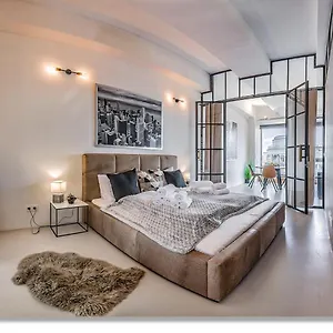 Apartamento Loft Astoria By Vagabond Hungría